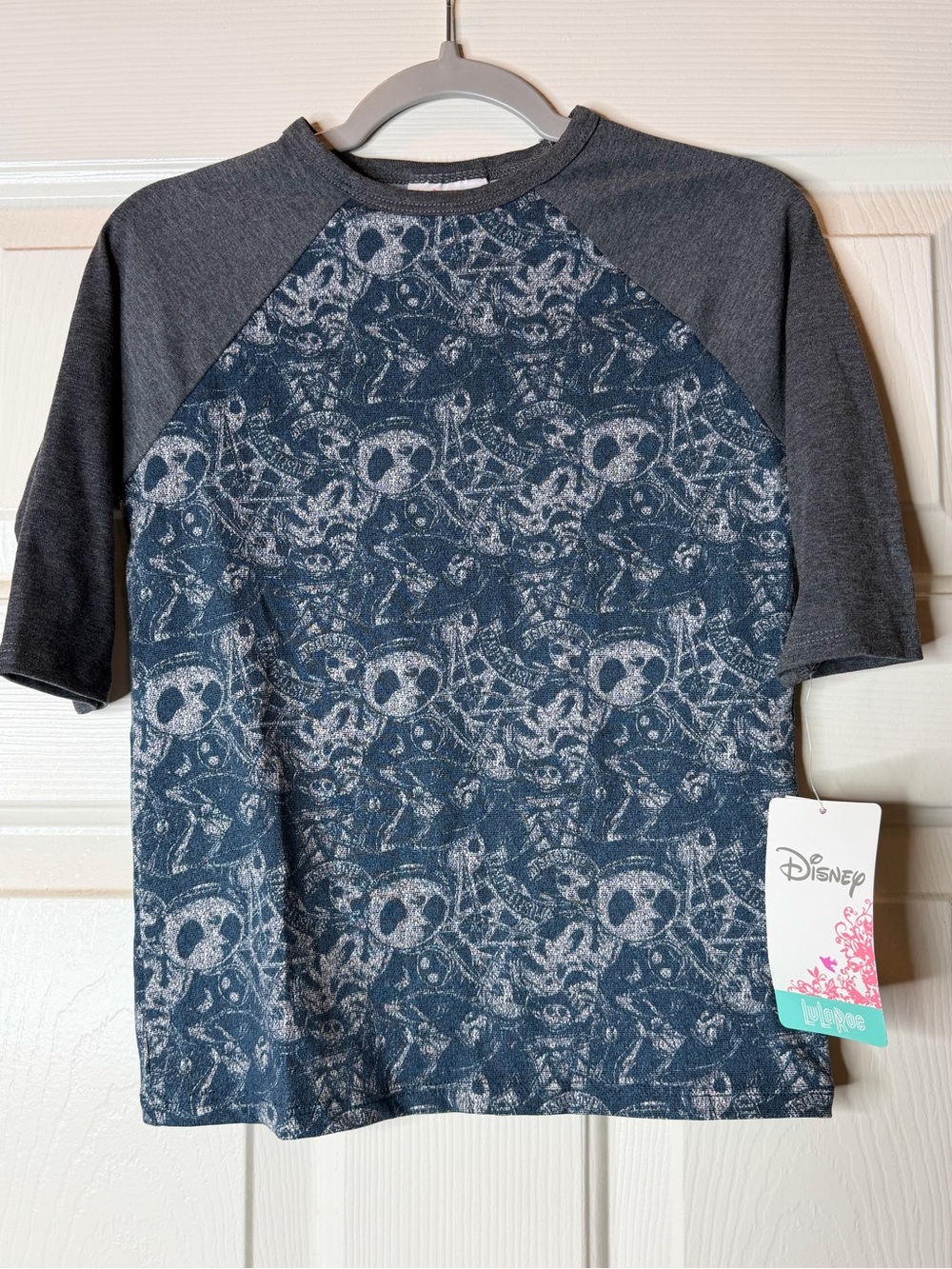 LuLaRoe Size 4 Disney Navy & Gray Short Sleeve Raglan Skull Tee